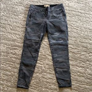 Democracy Ankle Jeans Camo
